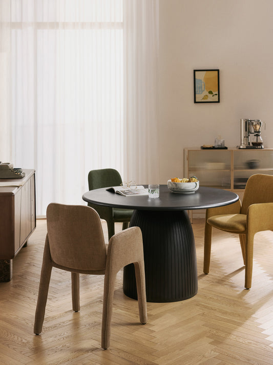 Nelbria Round Dining Table with Fluted Texture, in Various Sizes