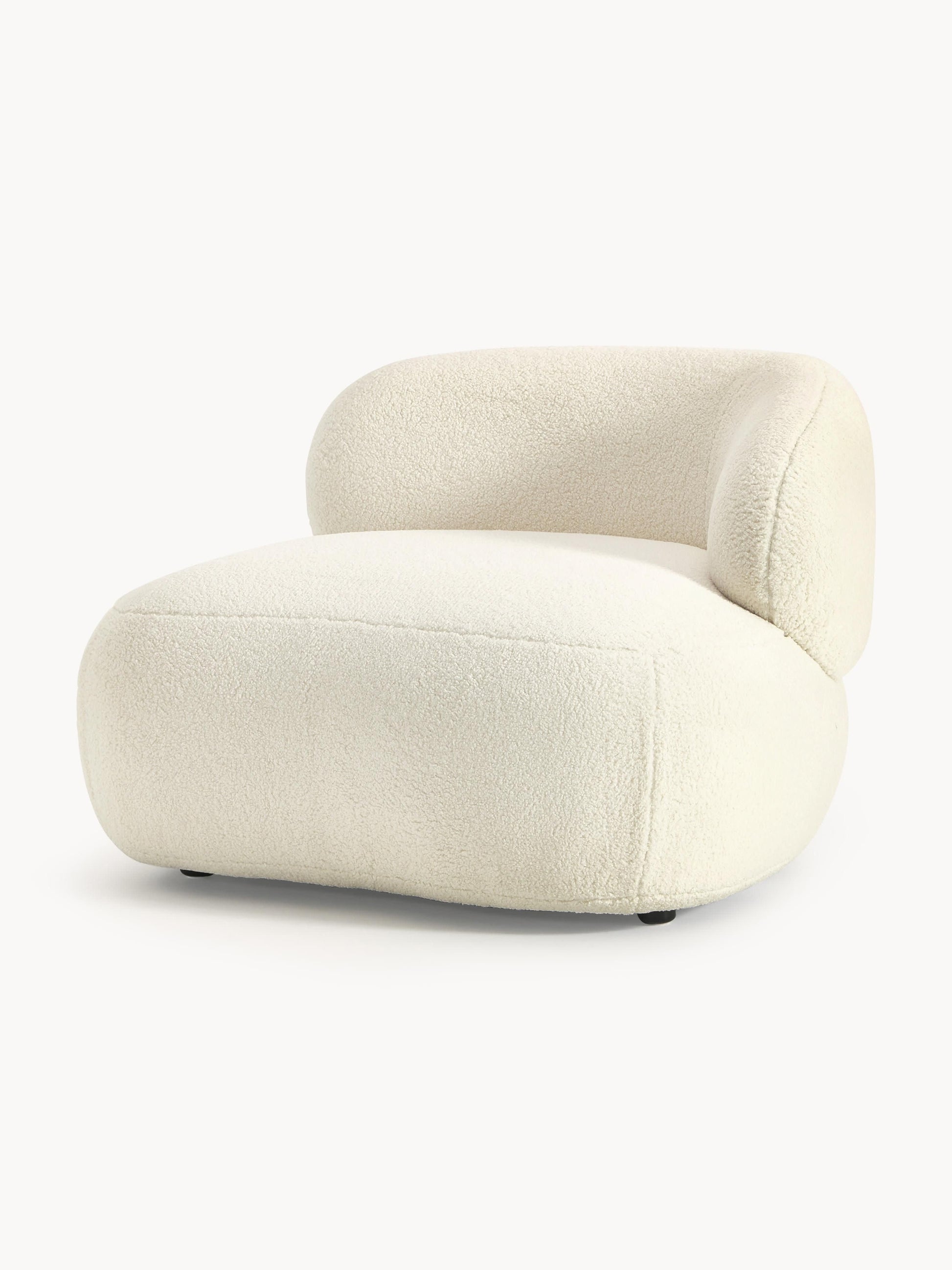 Alvira Lounge Chair in Teddy Fur