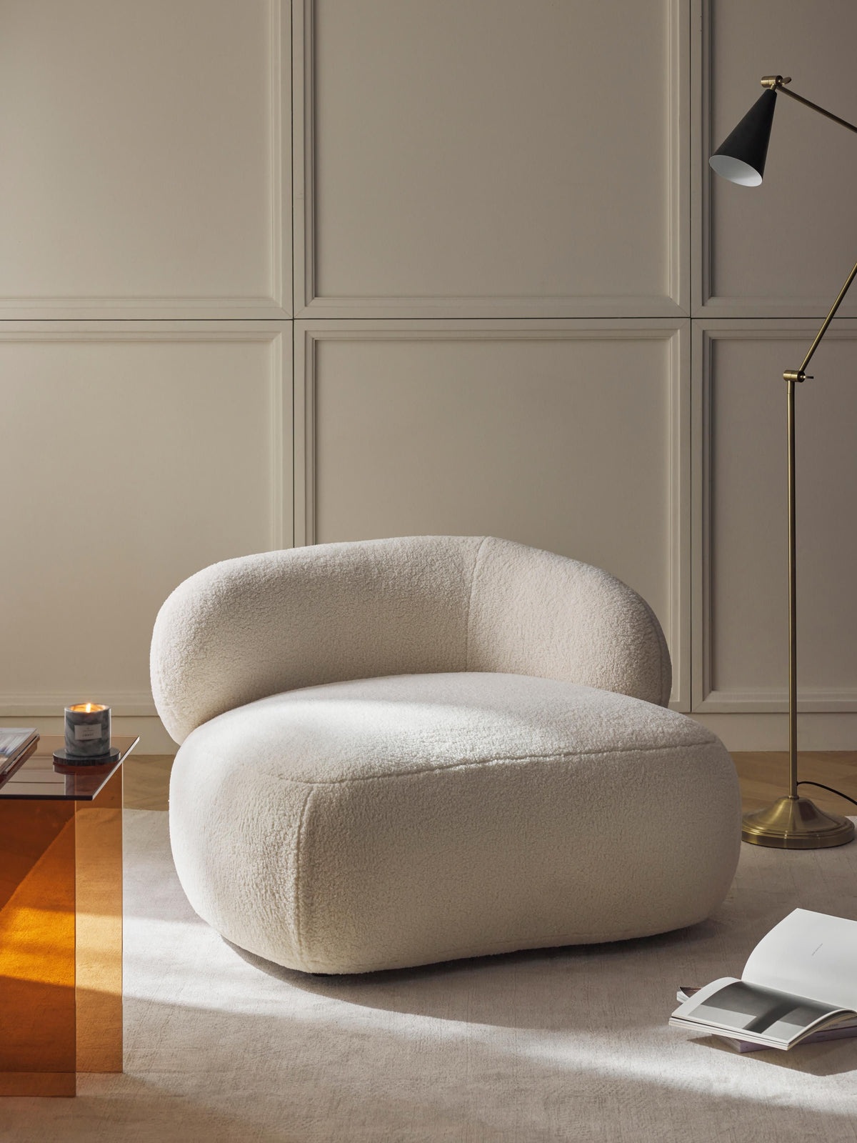 Alvira Lounge Chair in Teddy Fur