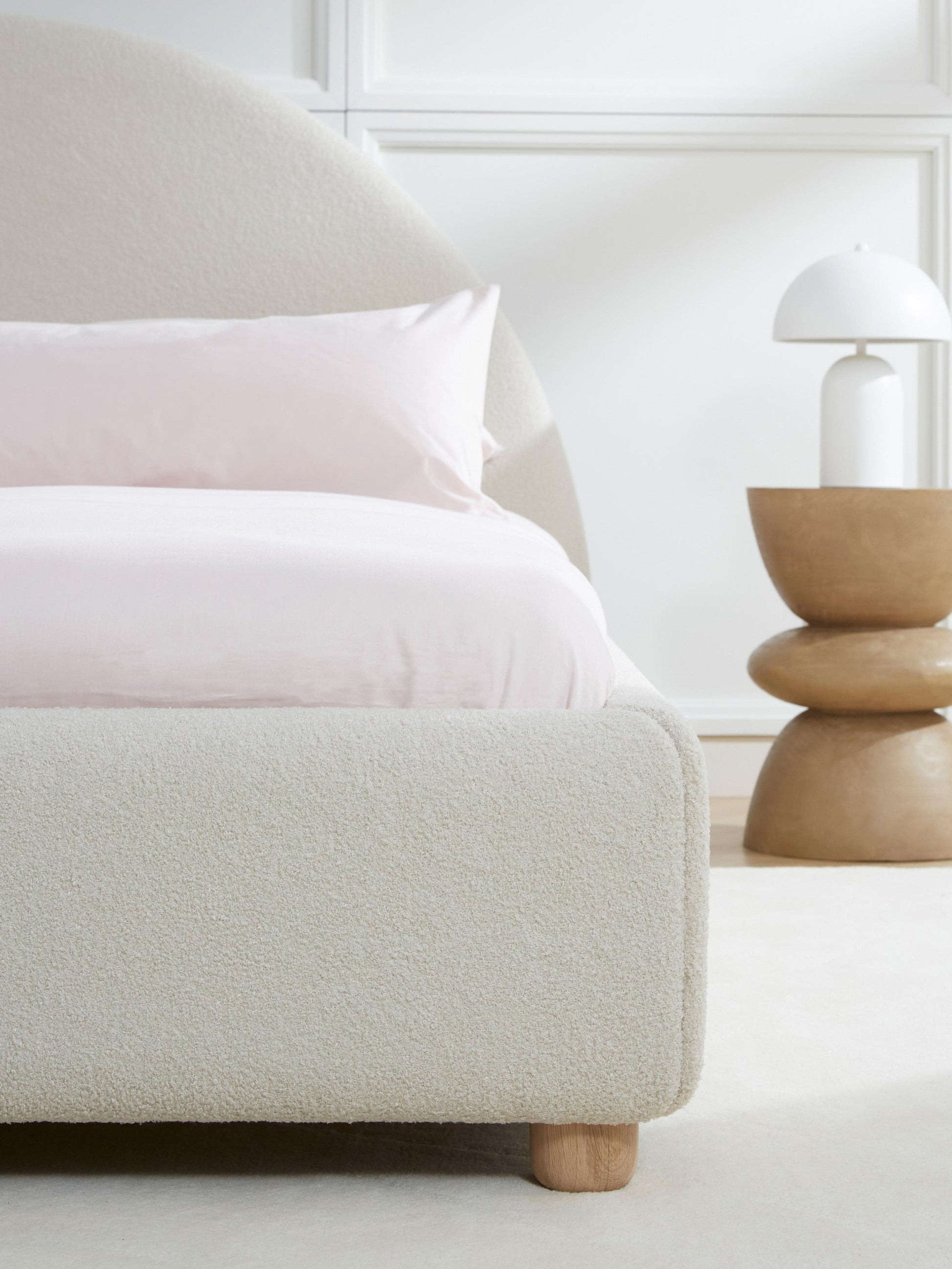 Ebrella Teddy Upholstered Bed