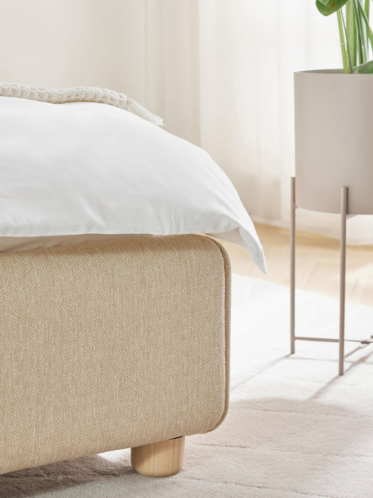 Ebrella Upholstered Bed