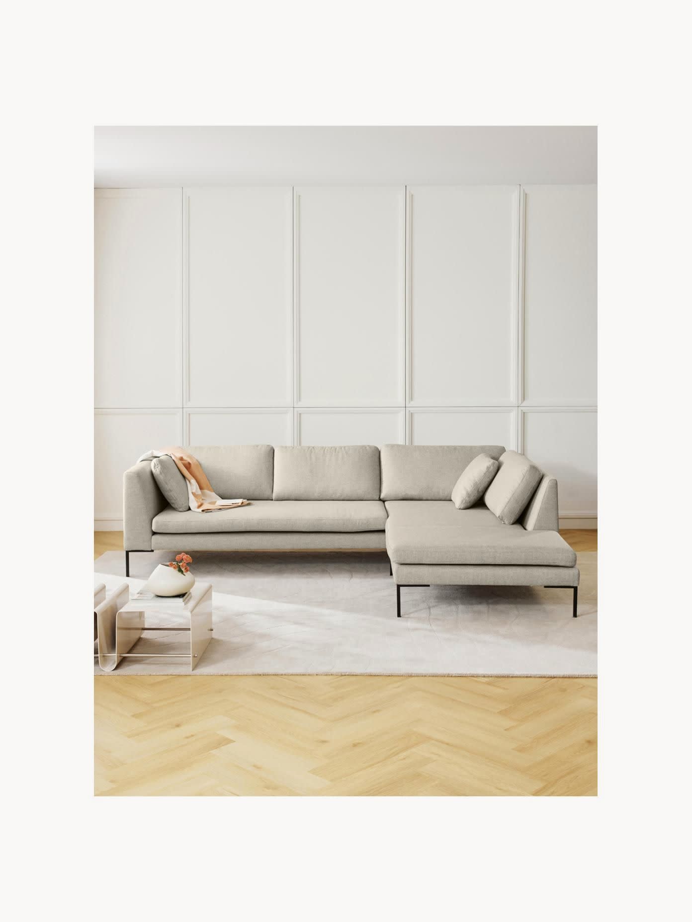Emravia Corner Sofa with Metal Legs