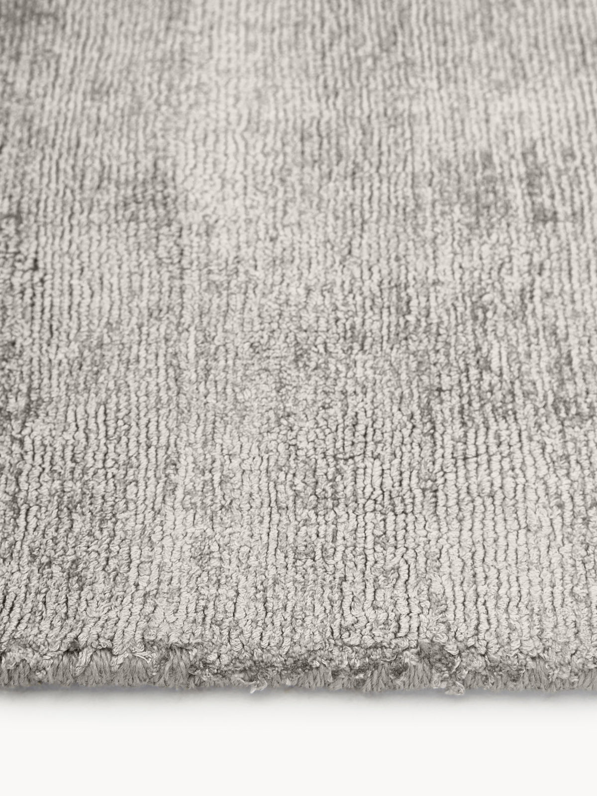 Janoria Hand-Woven Rug in Viscose