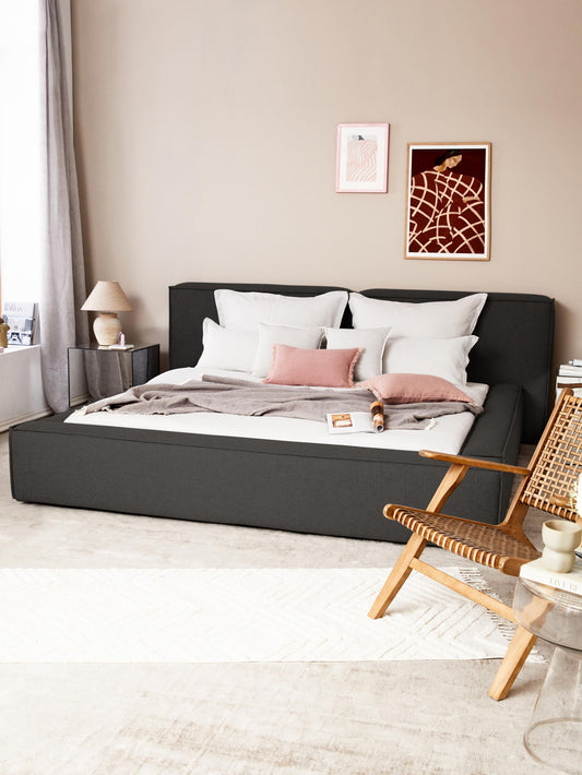 Lenzano Upholstered Bed