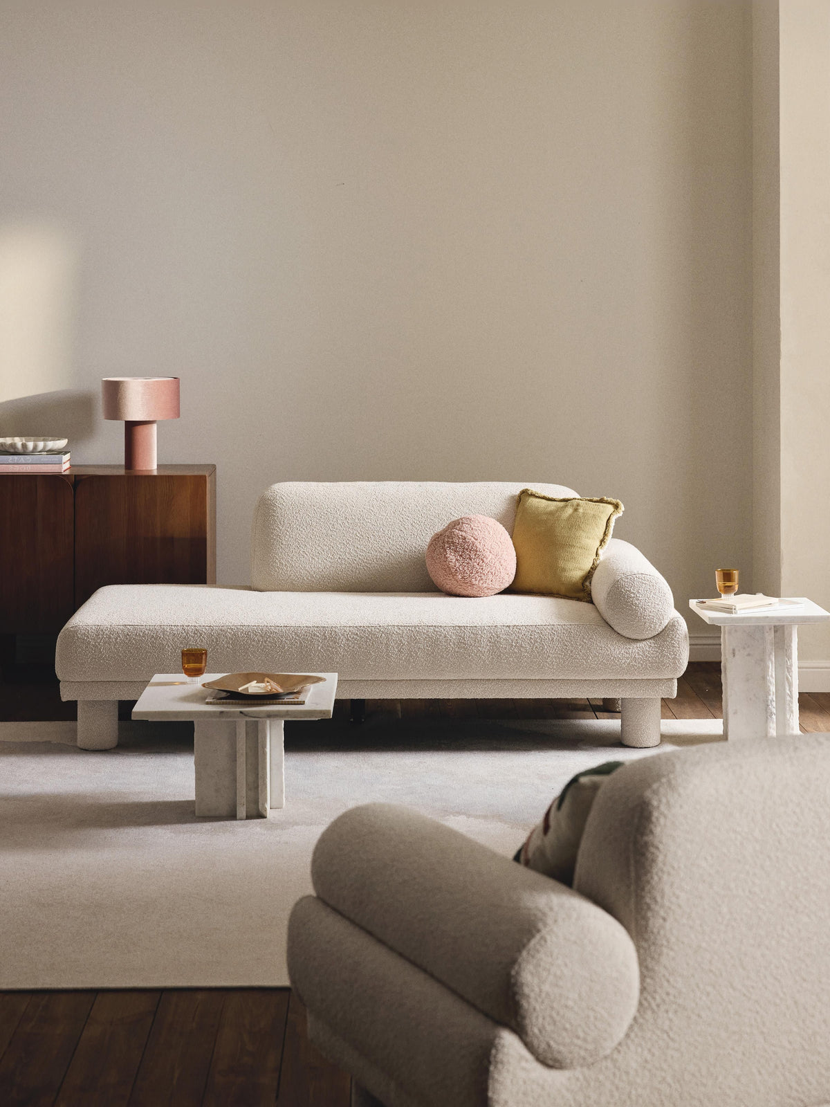 Lilriva Ottoman in Bouclé