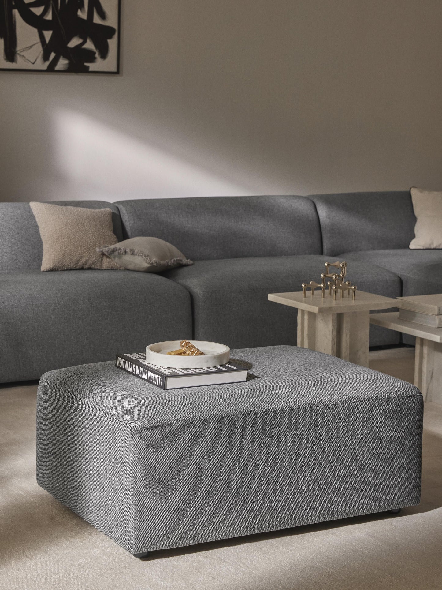 Melriva Stool, W 99 x D 72 cm