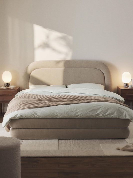 Solvetta Upholstered Bed